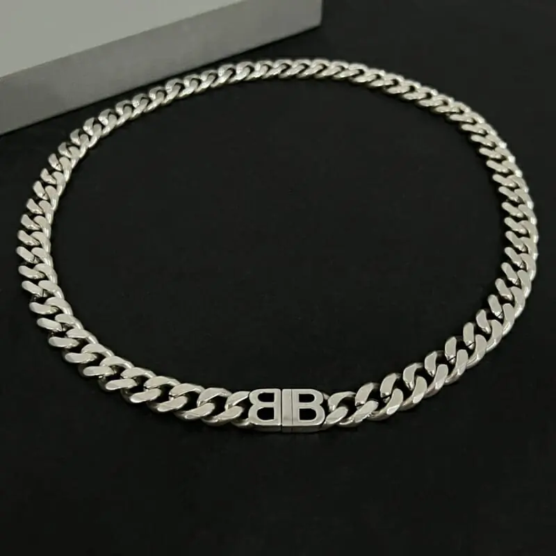 balenciaga collier s_12533a6